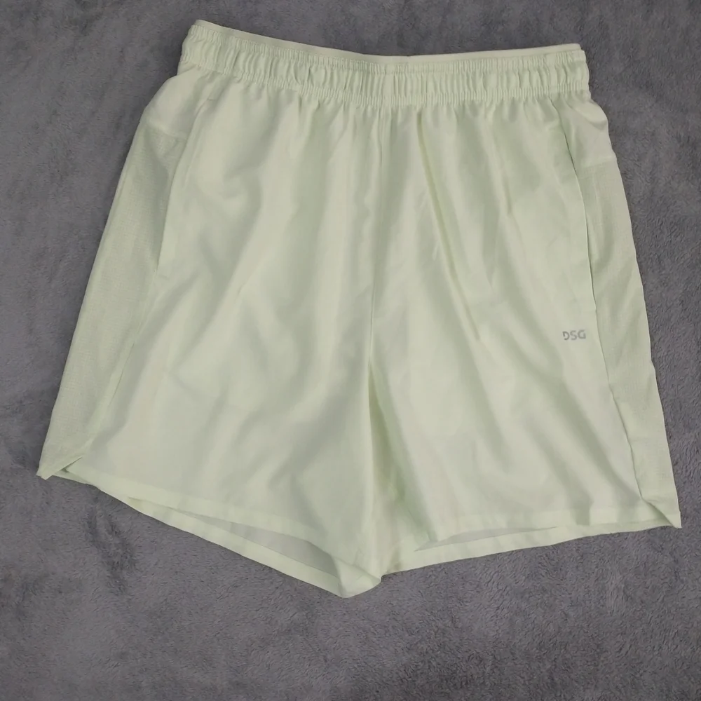 NWT DSG Men's 5